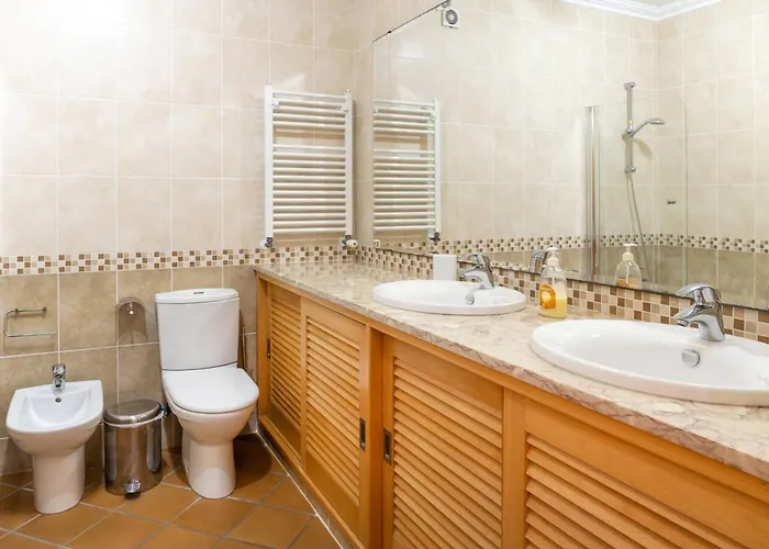 Apartment T2 Sea View, Pool, Golf, Private Terrace, Del Rey, Obidos C3 *
