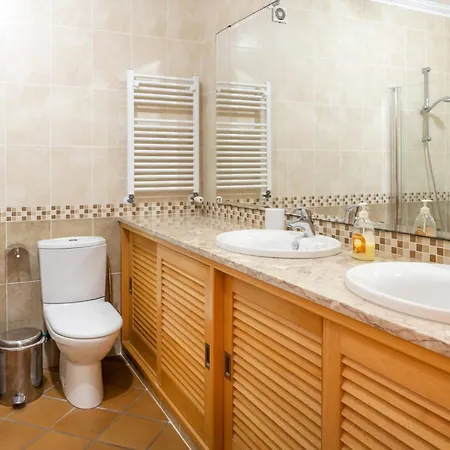 Apartamento T2 Sea View, Pool, Golf, Private Terrace, Del Rey, óbidos C3 *